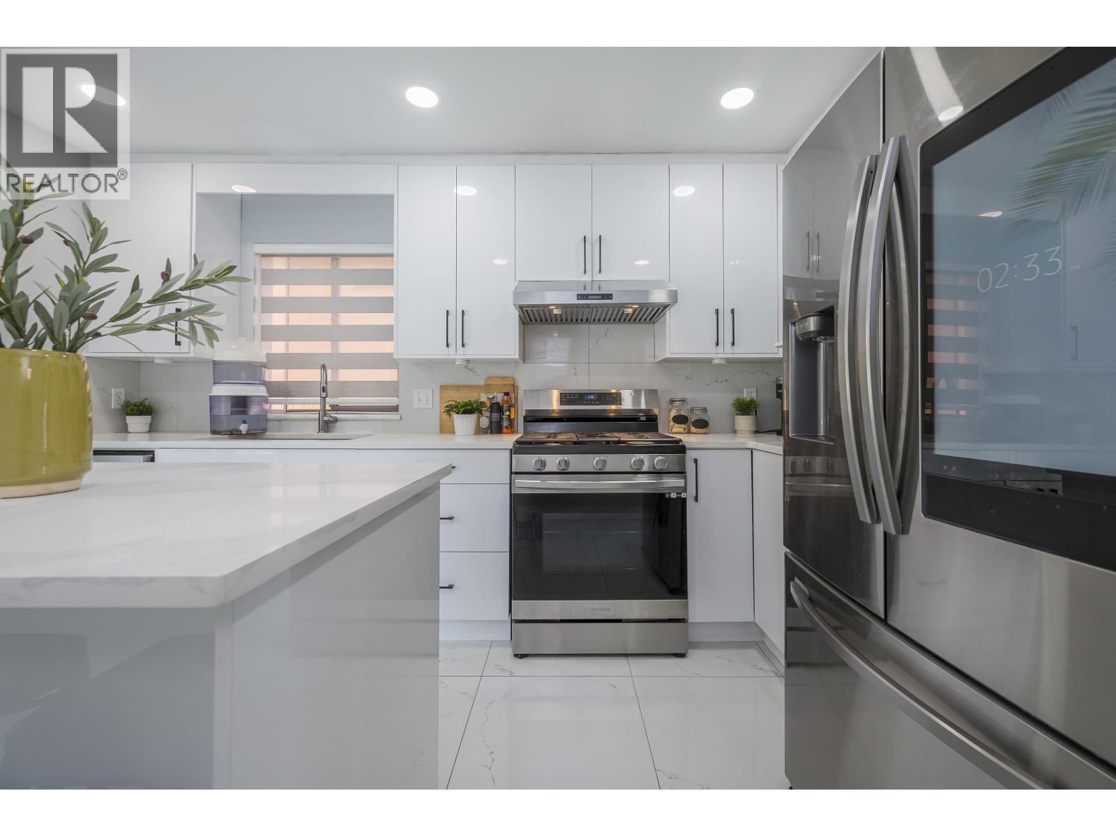 19539 115A AVENUE, Pitt Meadows