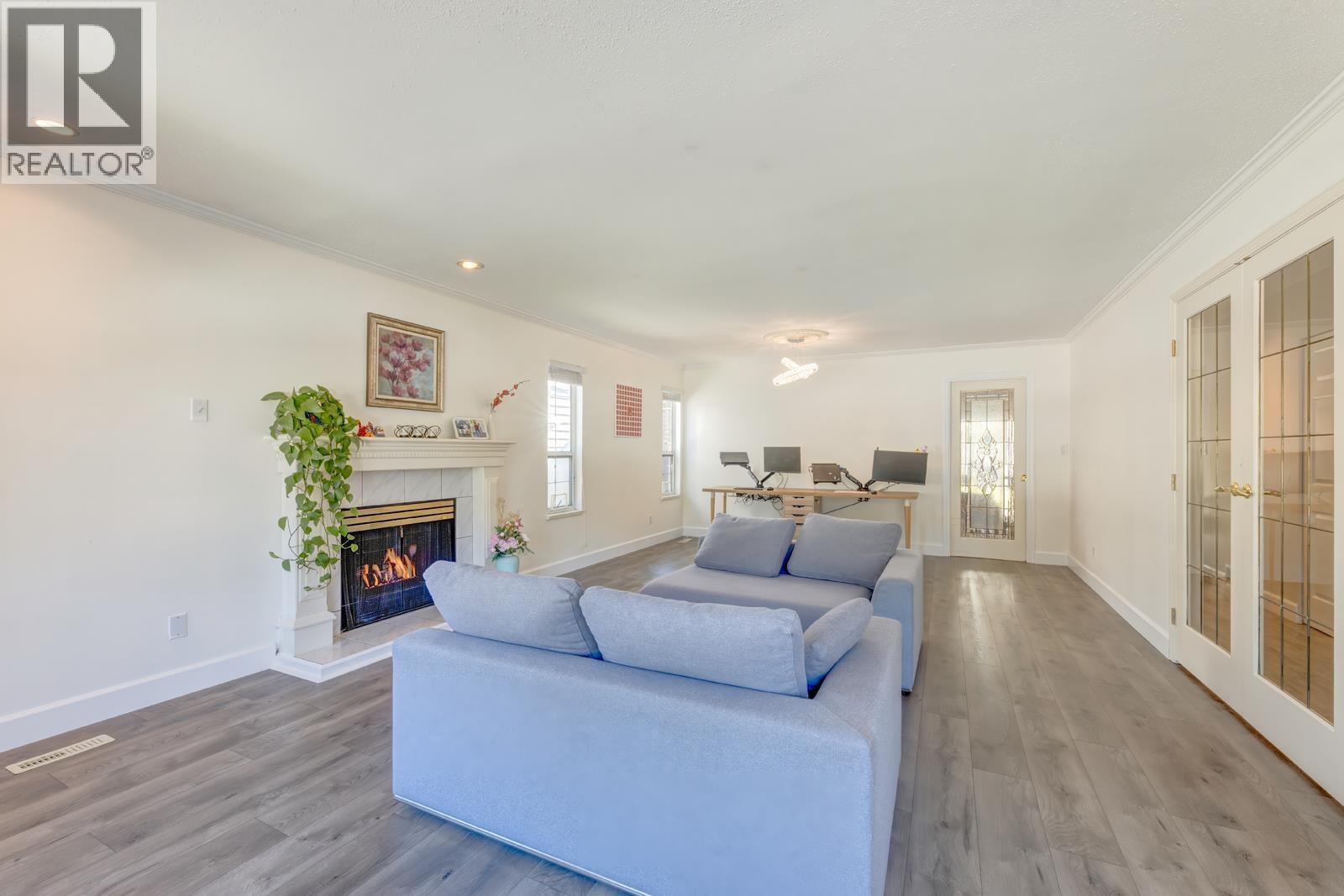 22970 126 Avenue - photo 2