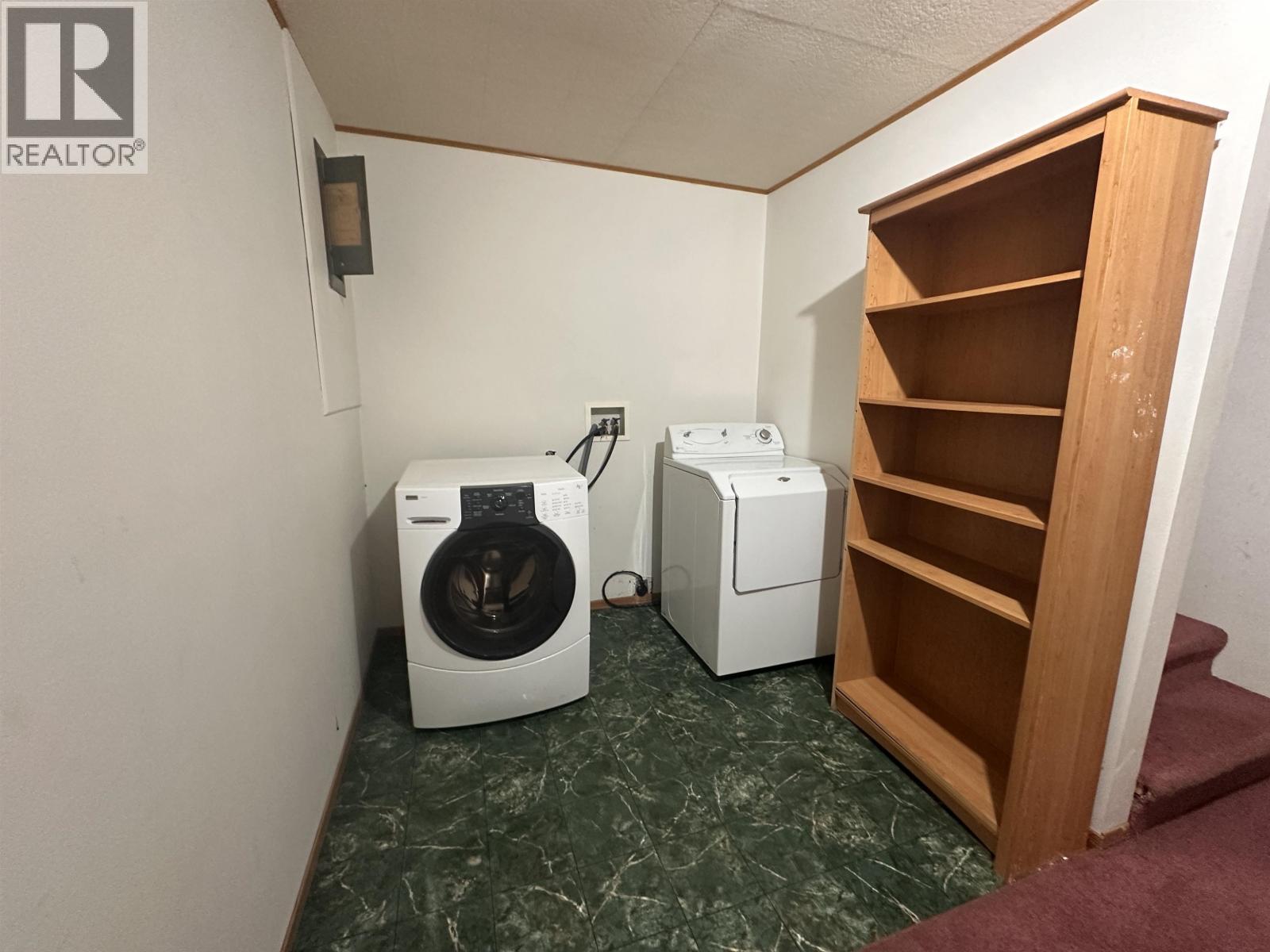 5204 TAMARACK CRESCENT, Fort Nelson