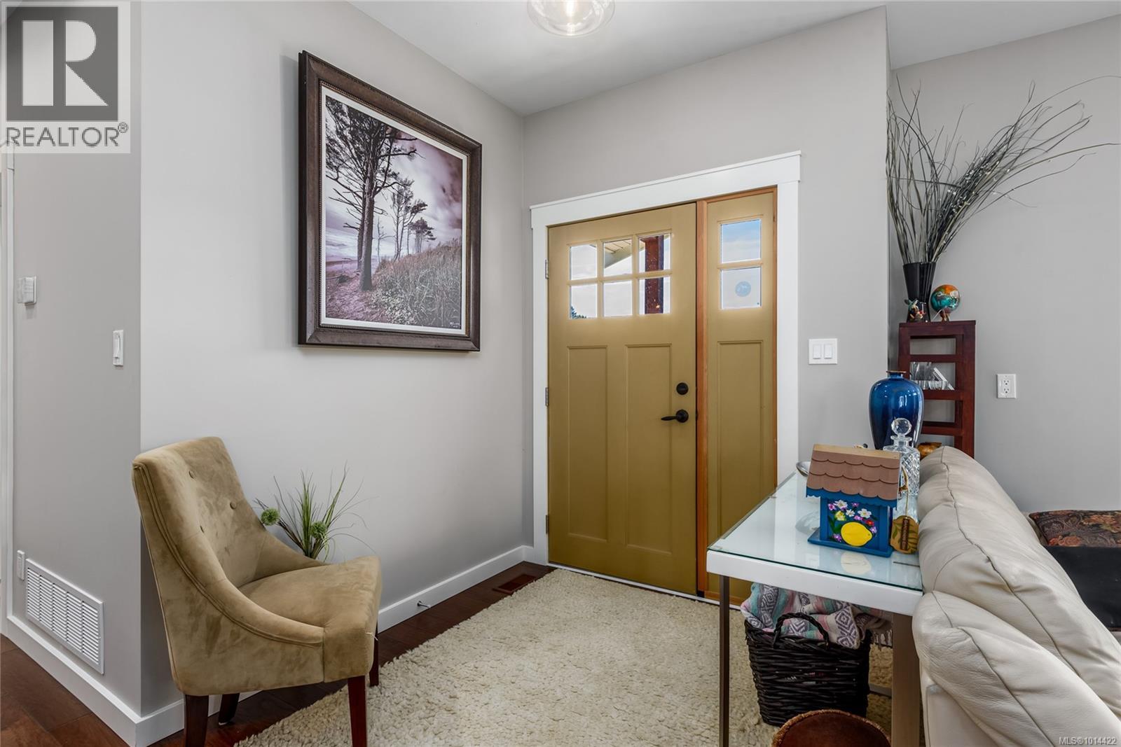 4754 Headquarters Rd, Courtenay