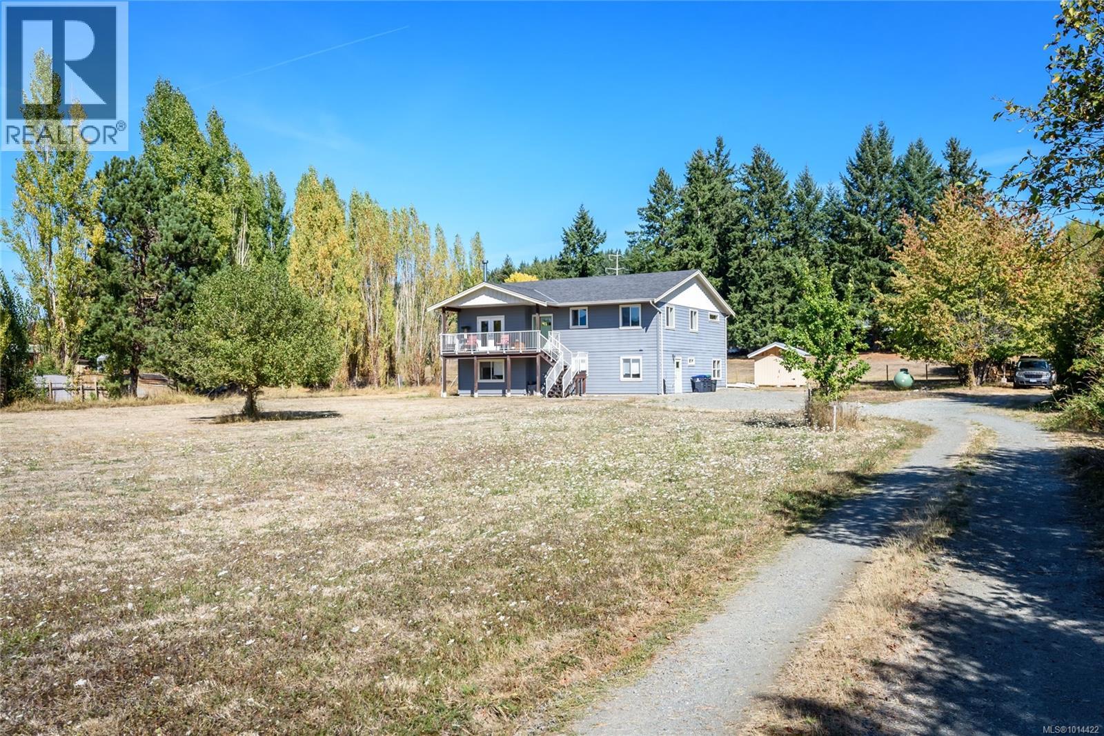 4754 Headquarters Rd, Courtenay