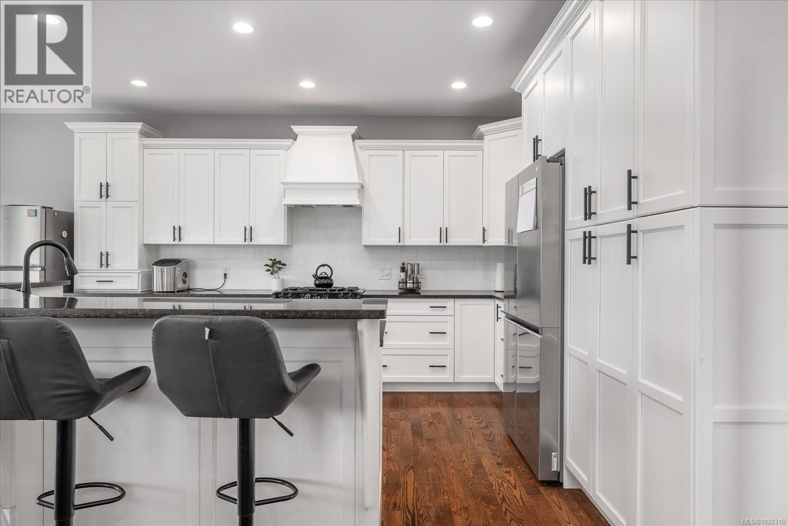 3603 Monterey Dr, Nanaimo