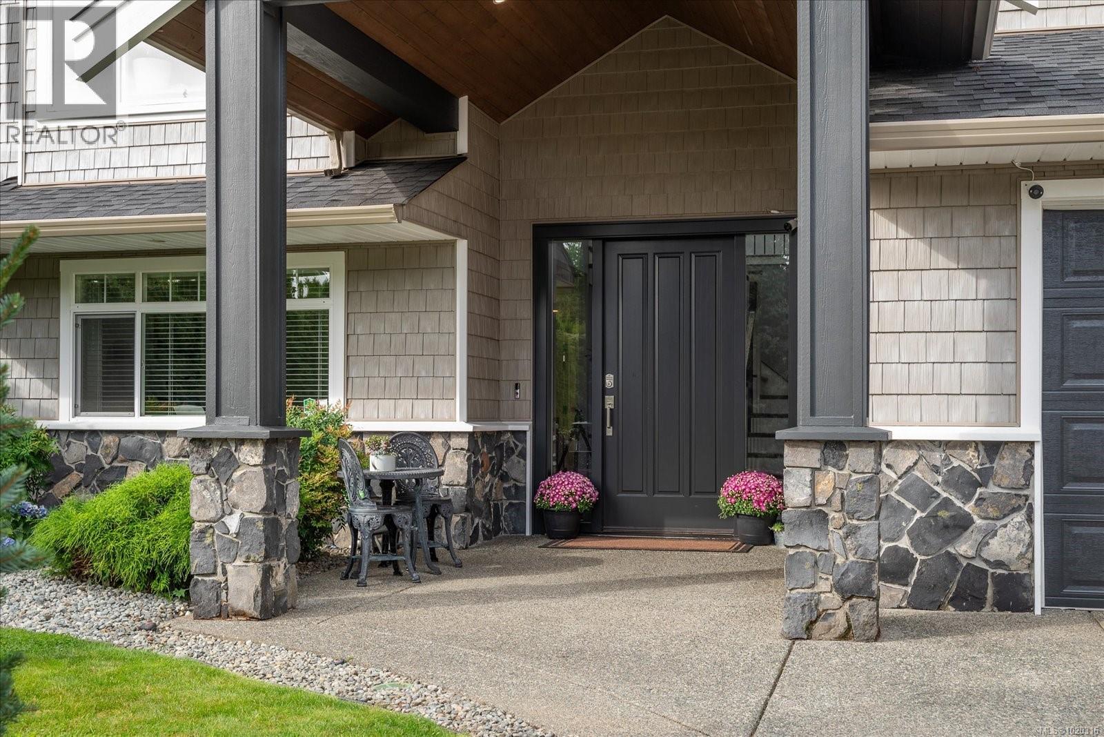 3603 Monterey Dr, Nanaimo