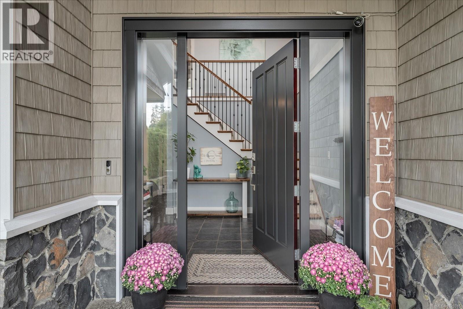 3603 Monterey Dr, Nanaimo