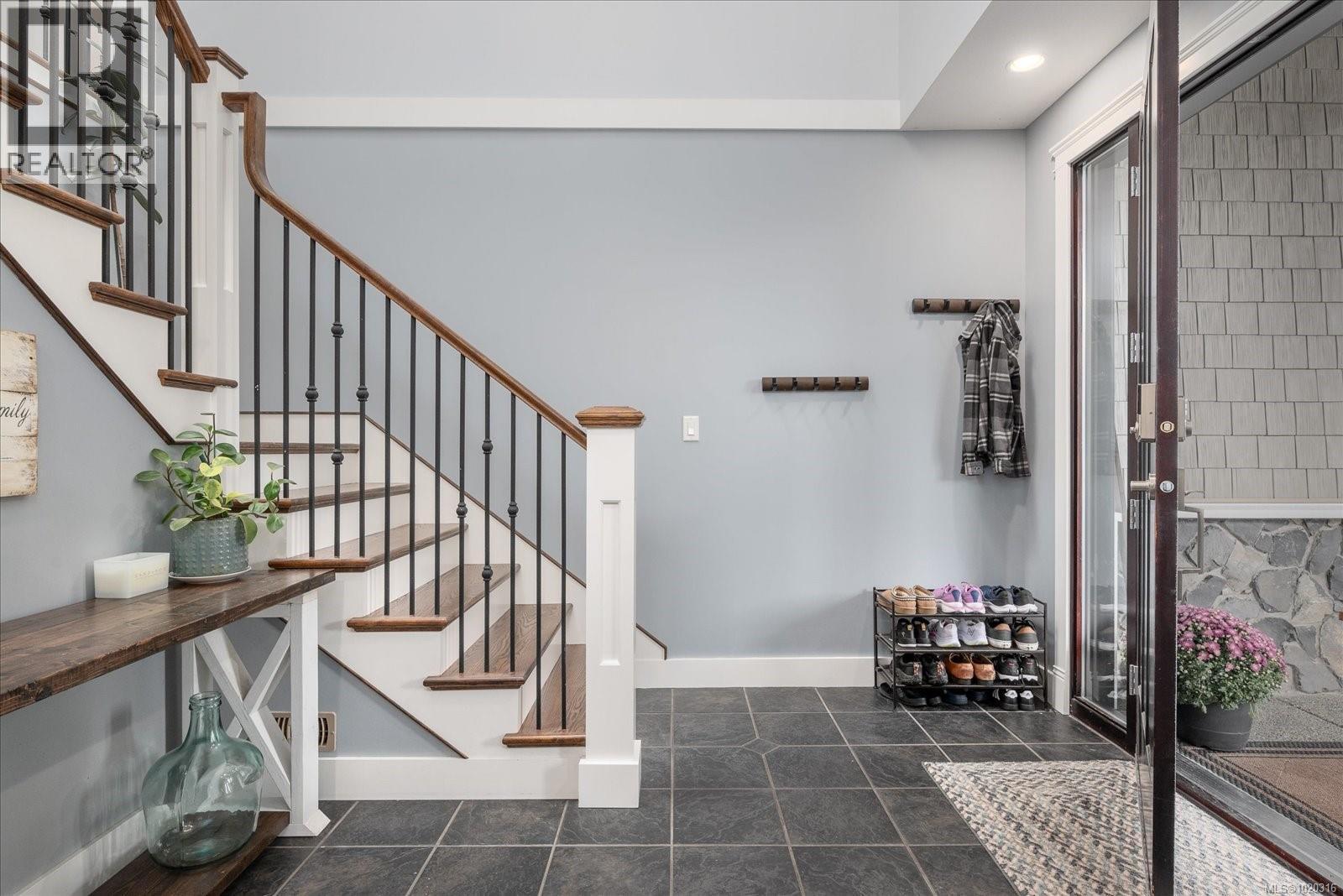 3603 Monterey Dr, Nanaimo