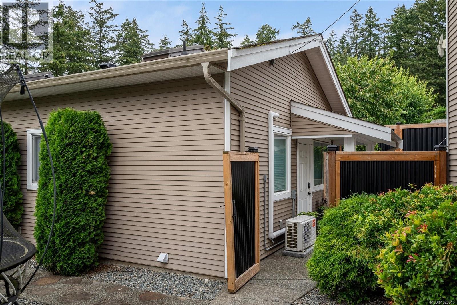 3603 Monterey Dr, Nanaimo