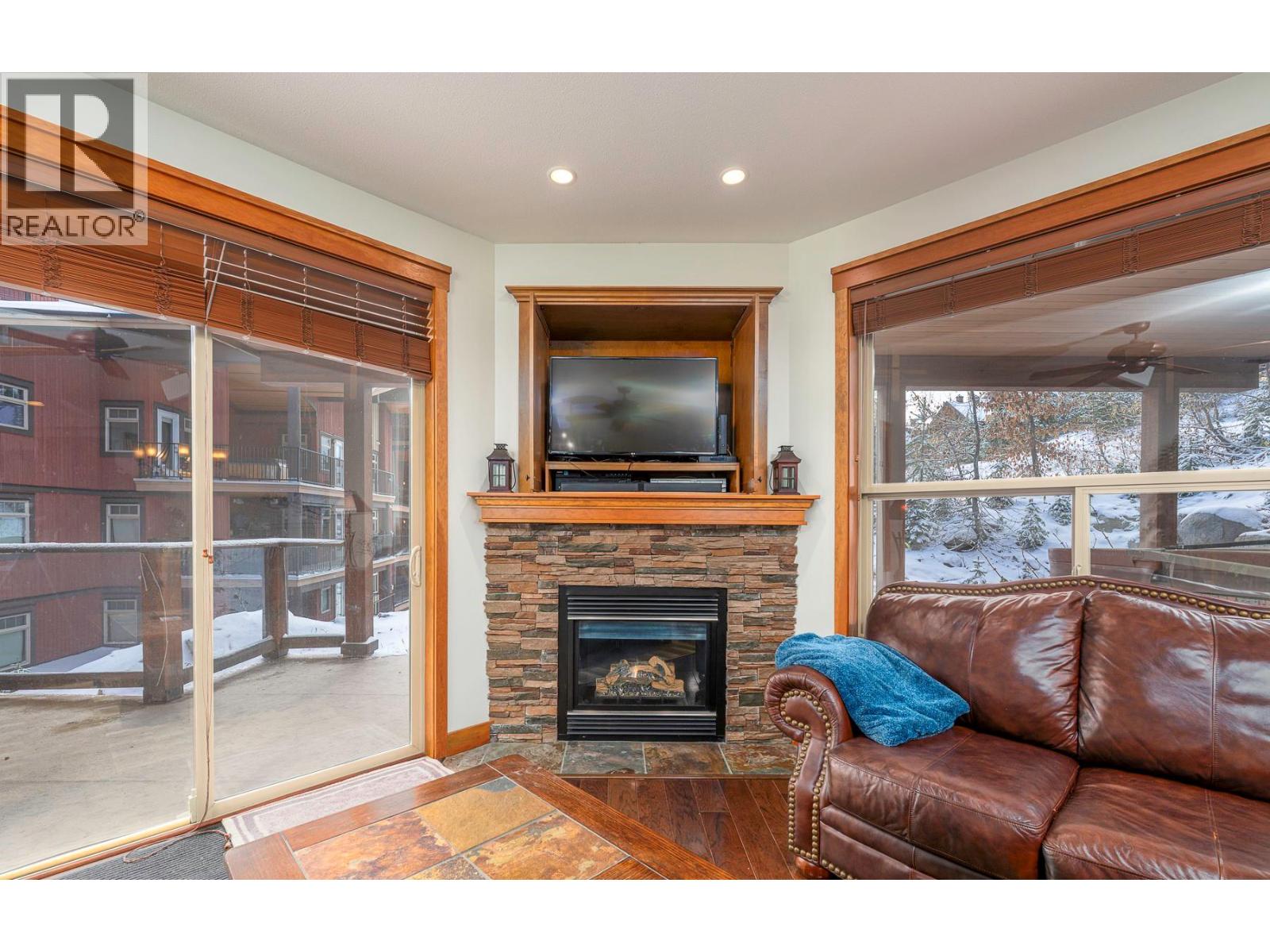 204 5050 Snowbird Way, Big White