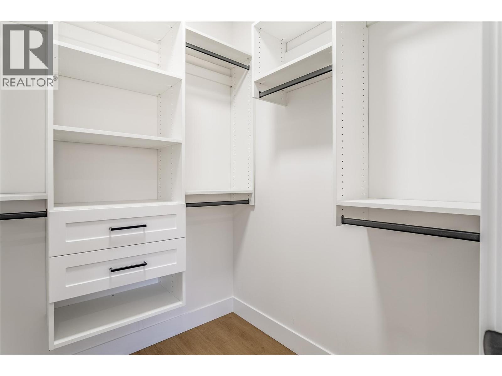  1148 Hume Avenue, Kelowna