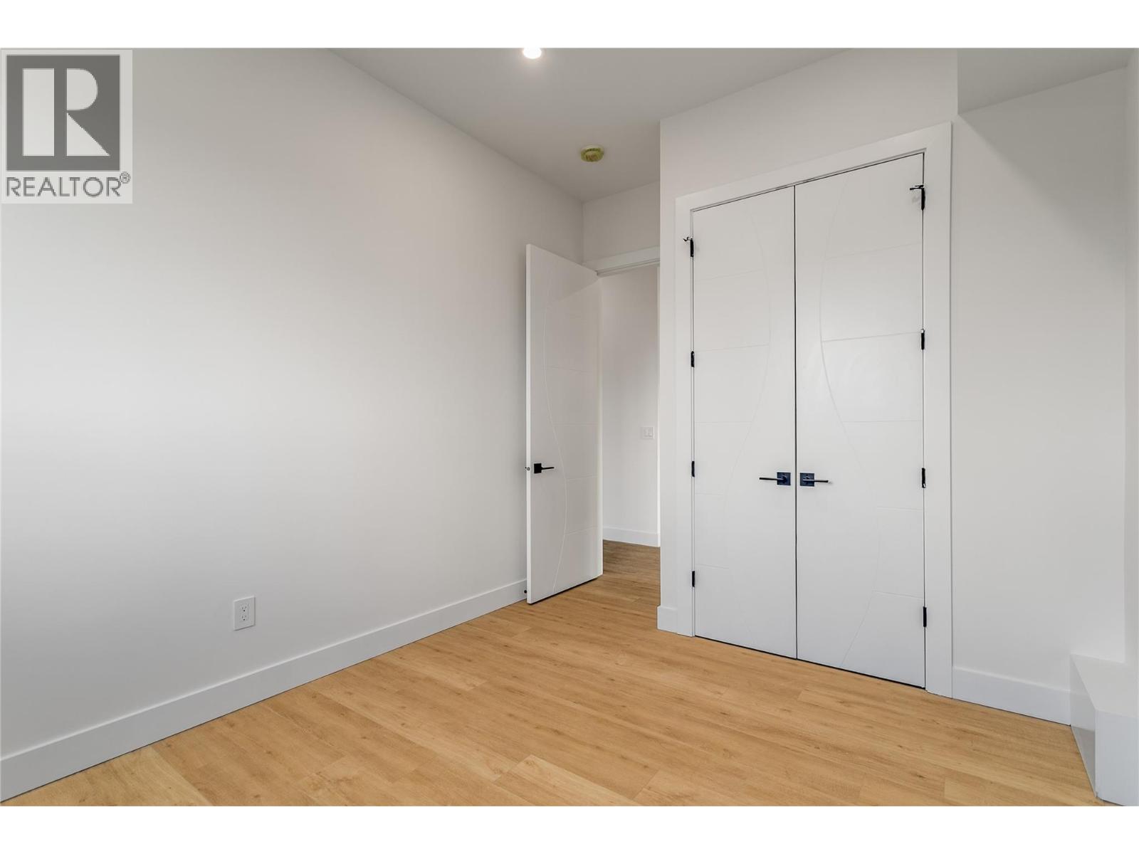  1148 Hume Avenue, Kelowna