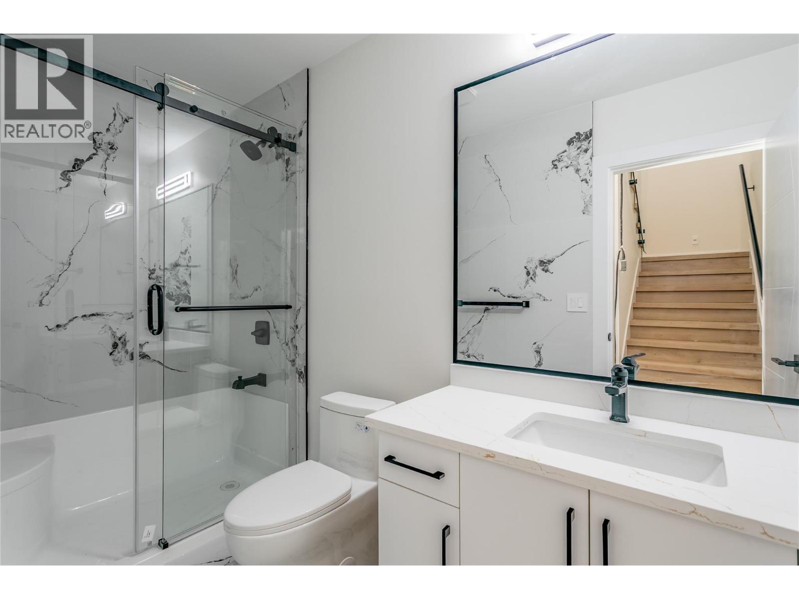  1148 Hume Avenue, Kelowna