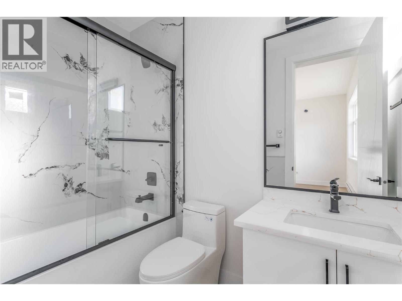  1148 Hume Avenue, Kelowna