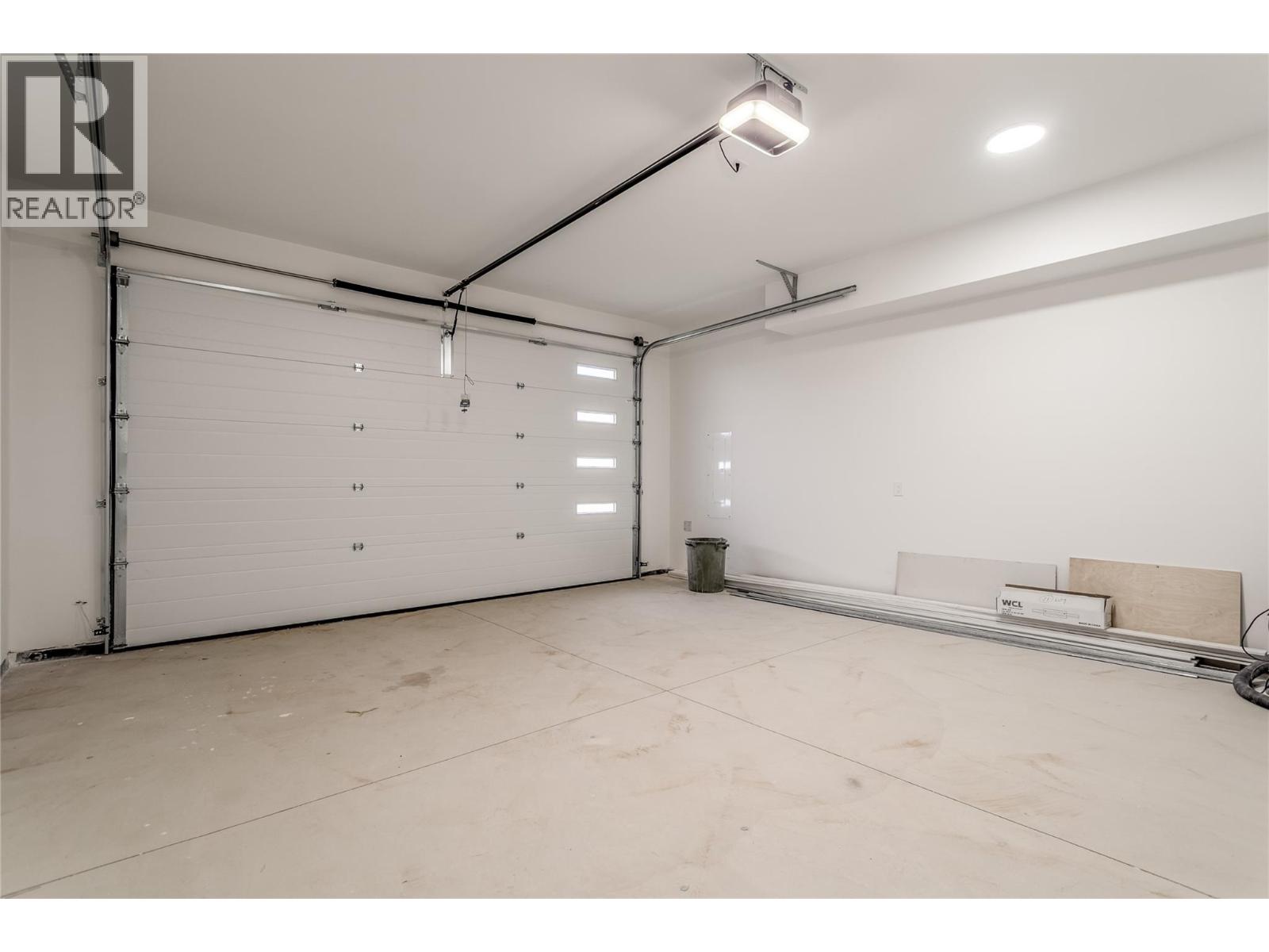  1148 Hume Avenue, Kelowna