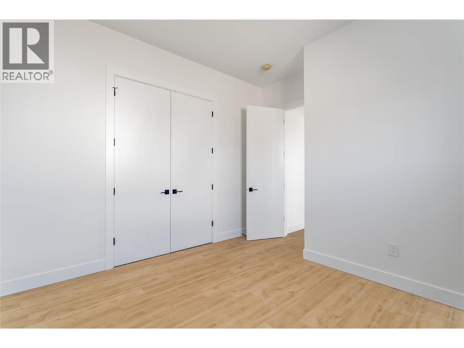  1148 Hume Avenue, Kelowna