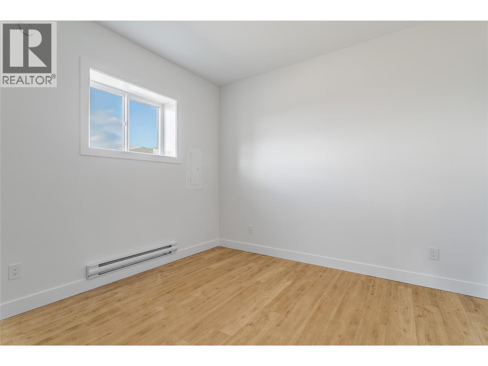  1148 Hume Avenue, Kelowna