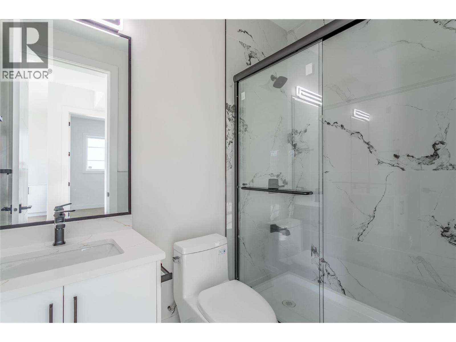  1148 Hume Avenue, Kelowna