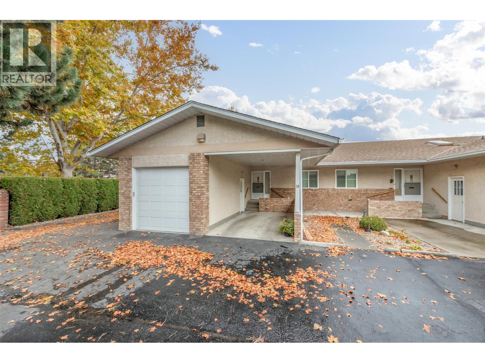 #10-1209 Brookside Avenue, Kelowna