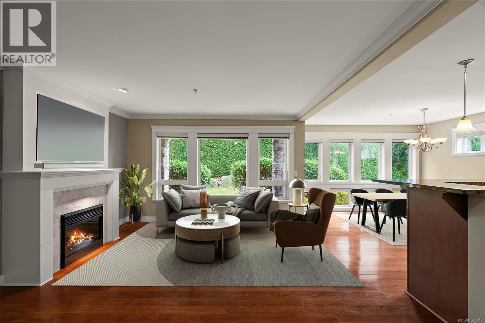 106 535 Heatherdale Lane, Saanich