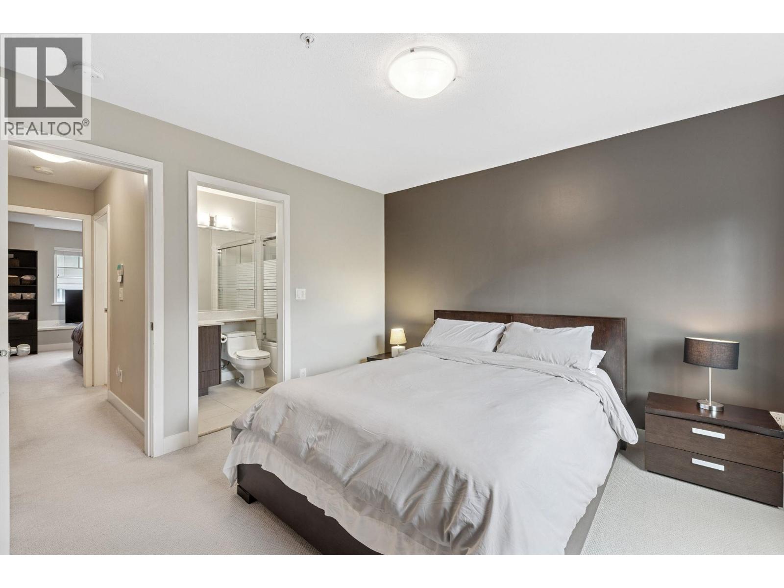 207 3888 NORFOLK STREET, Burnaby