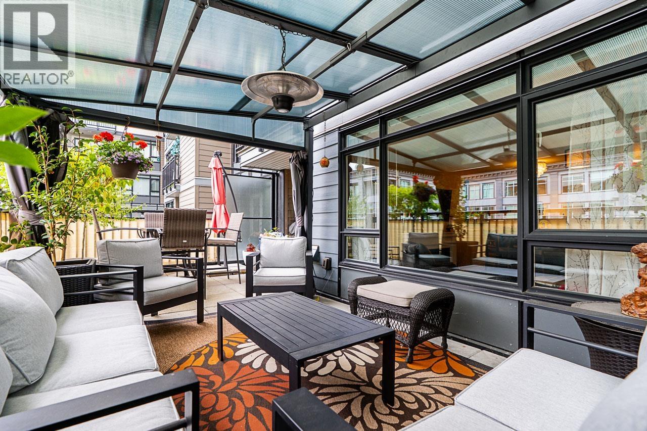 221 2525 CLARKE STREET, Port Moody