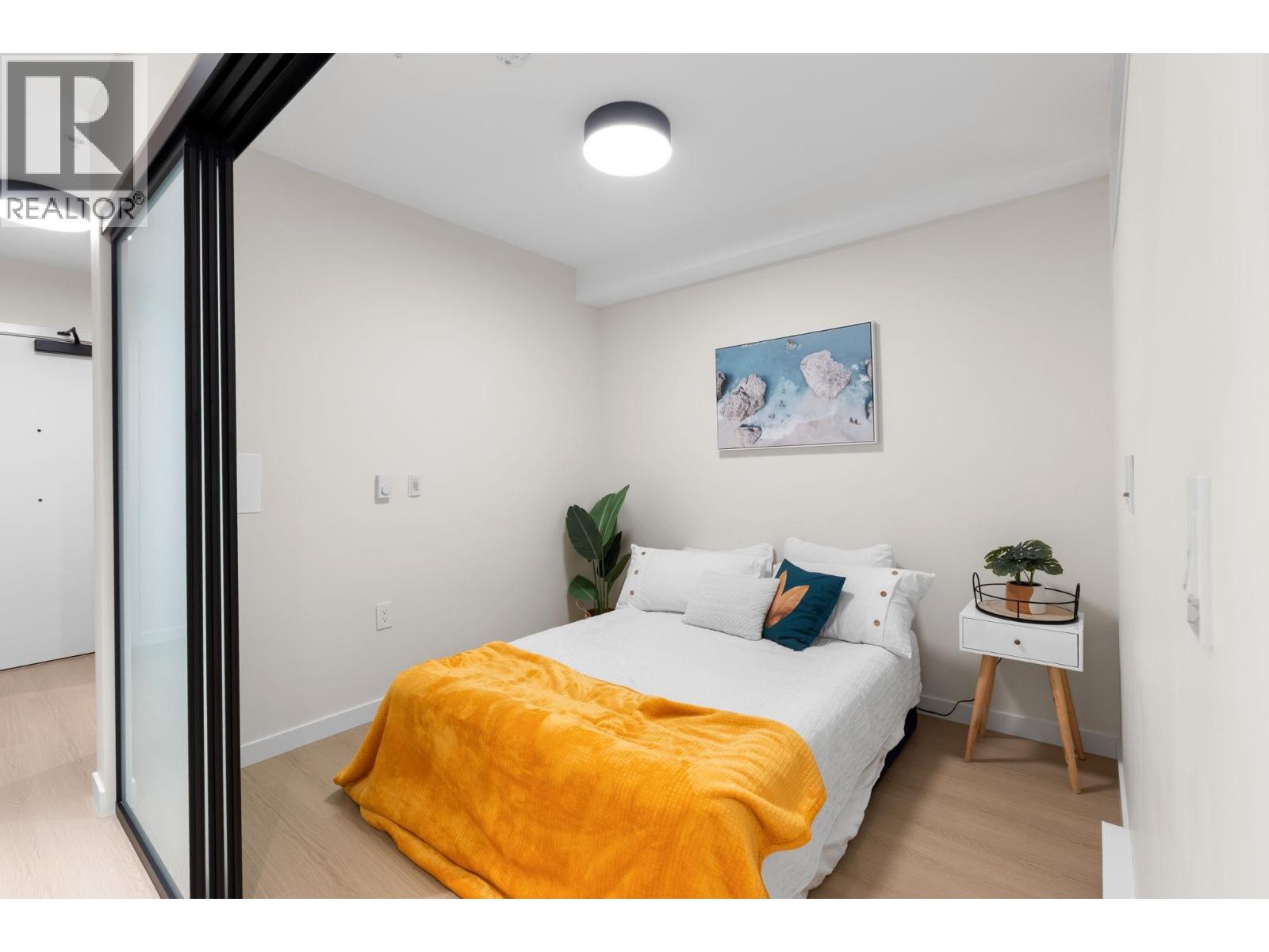 509 2015 ST. JOHNS STREET, Port Moody