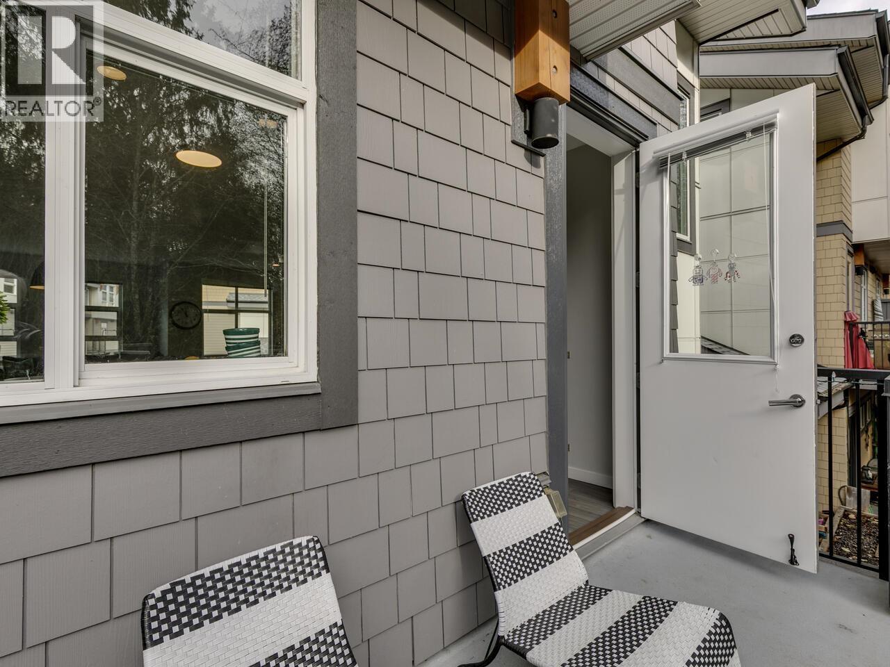 45 39548 LOGGERS LANE, Squamish