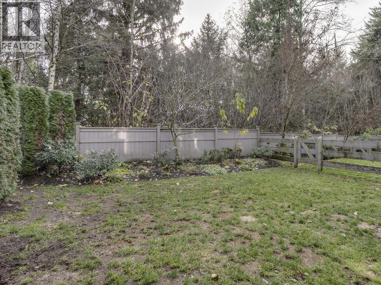 45 39548 LOGGERS LANE, Squamish