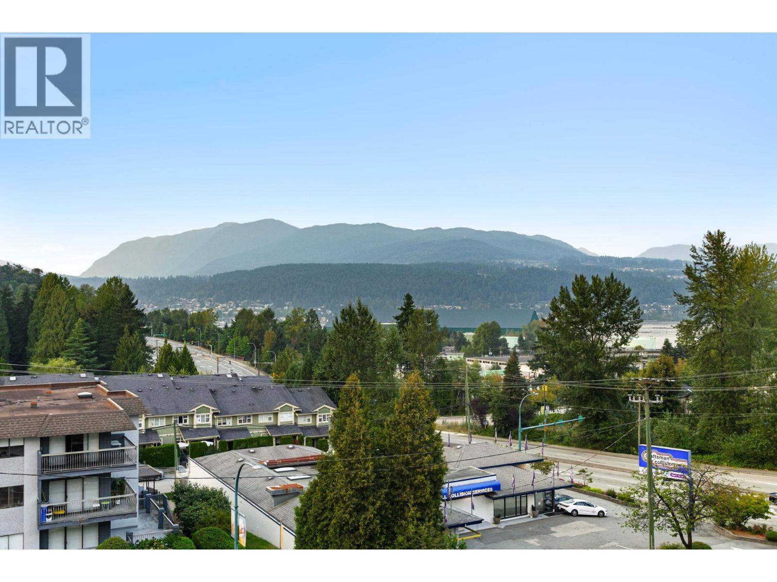 412 2015 ST. JOHNS STREET, Port Moody