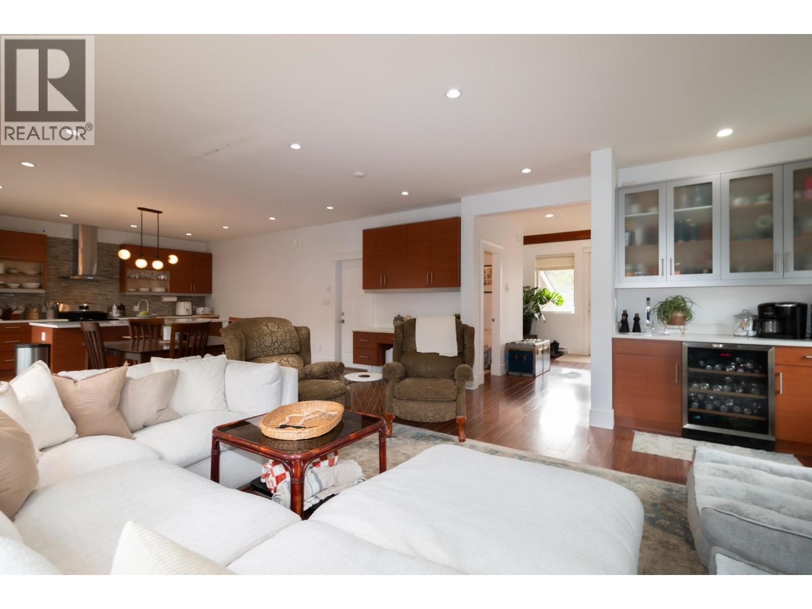 39010 KINGFISHER ROAD, Squamish