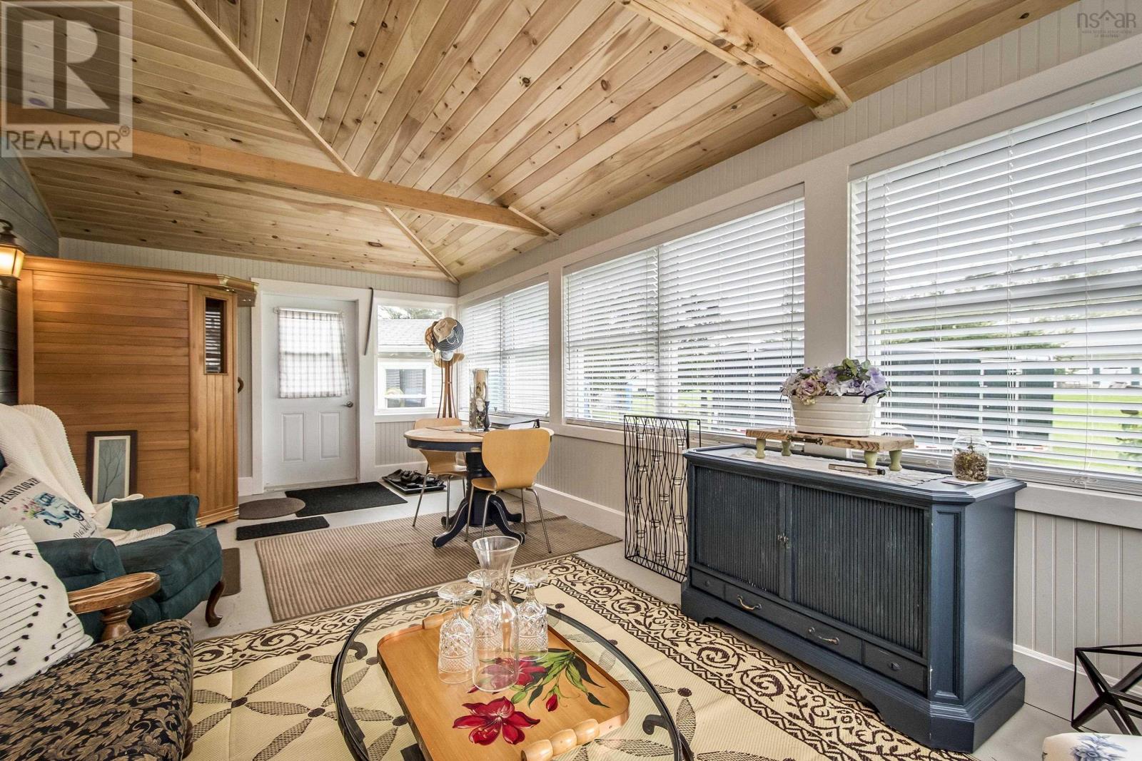 Property 29 of 46 of 1640 Highway 332