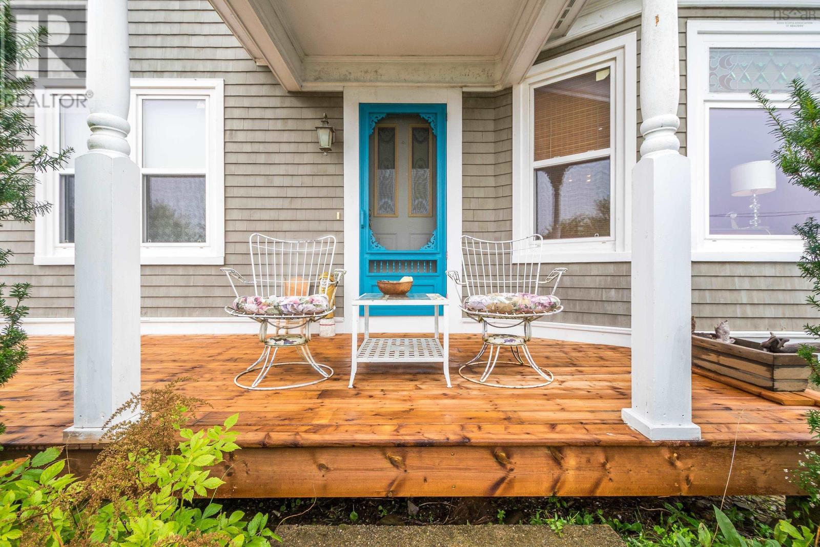 Property 9 of 46 of 1640 Highway 332