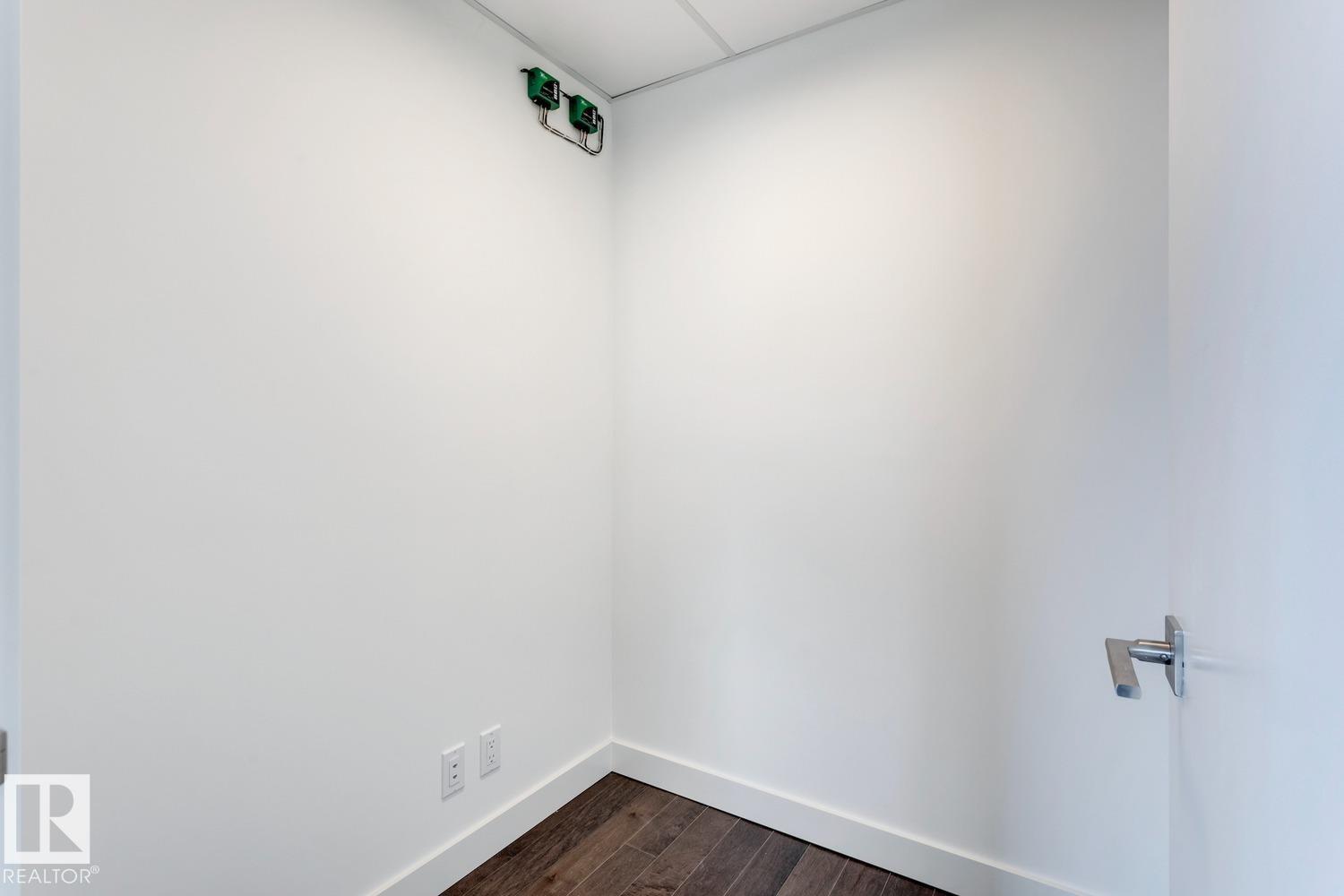 #3307 10360 102 ST NW, Edmonton