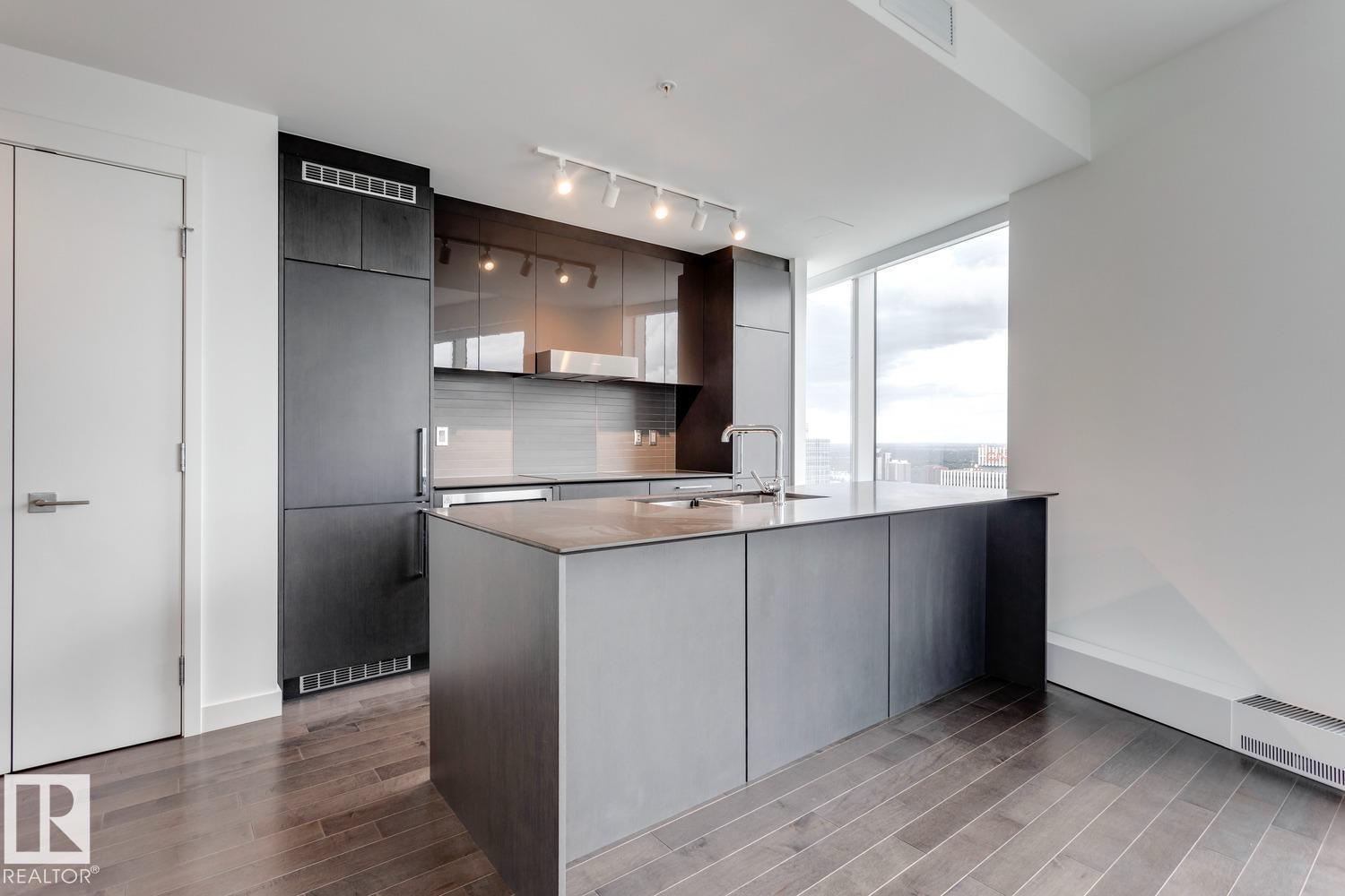 #3307 10360 102 ST NW, Edmonton