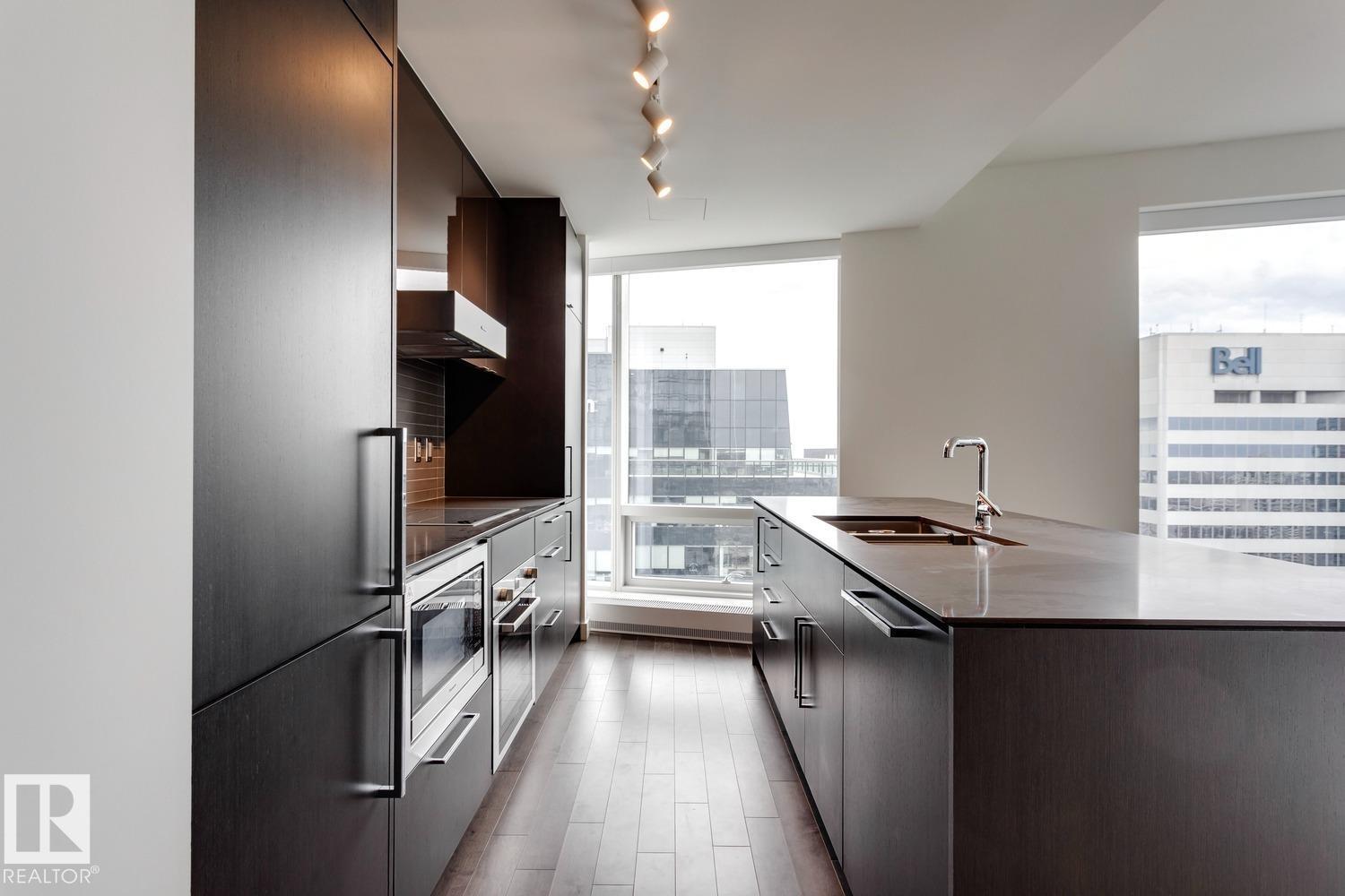 #3307 10360 102 ST NW, Edmonton