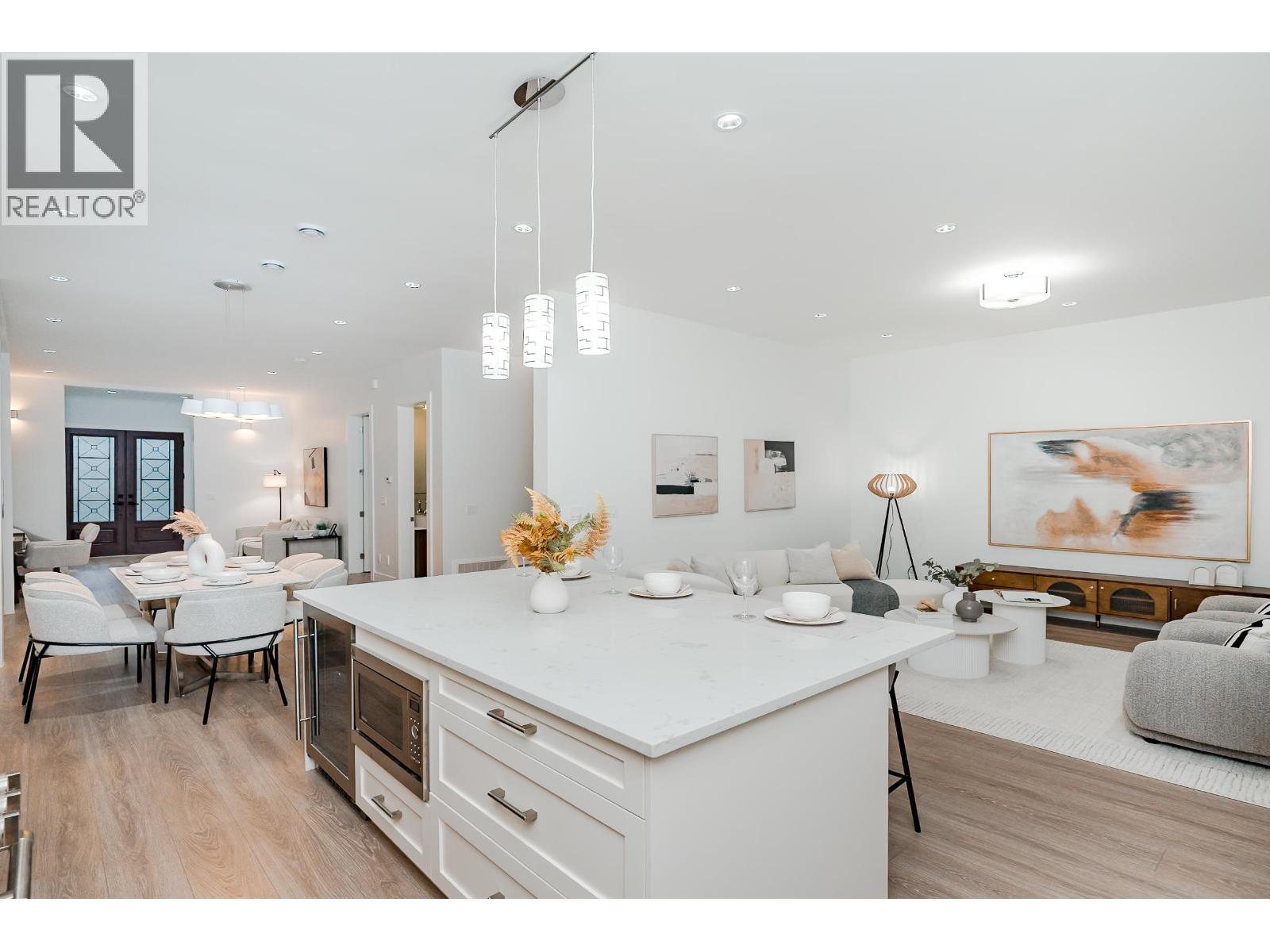 69 3295 SUNNYSIDE ROAD, Anmore