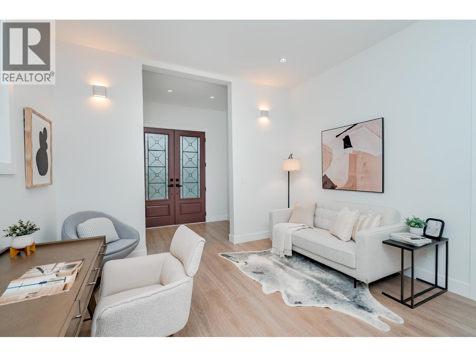 69 3295 SUNNYSIDE ROAD, Anmore