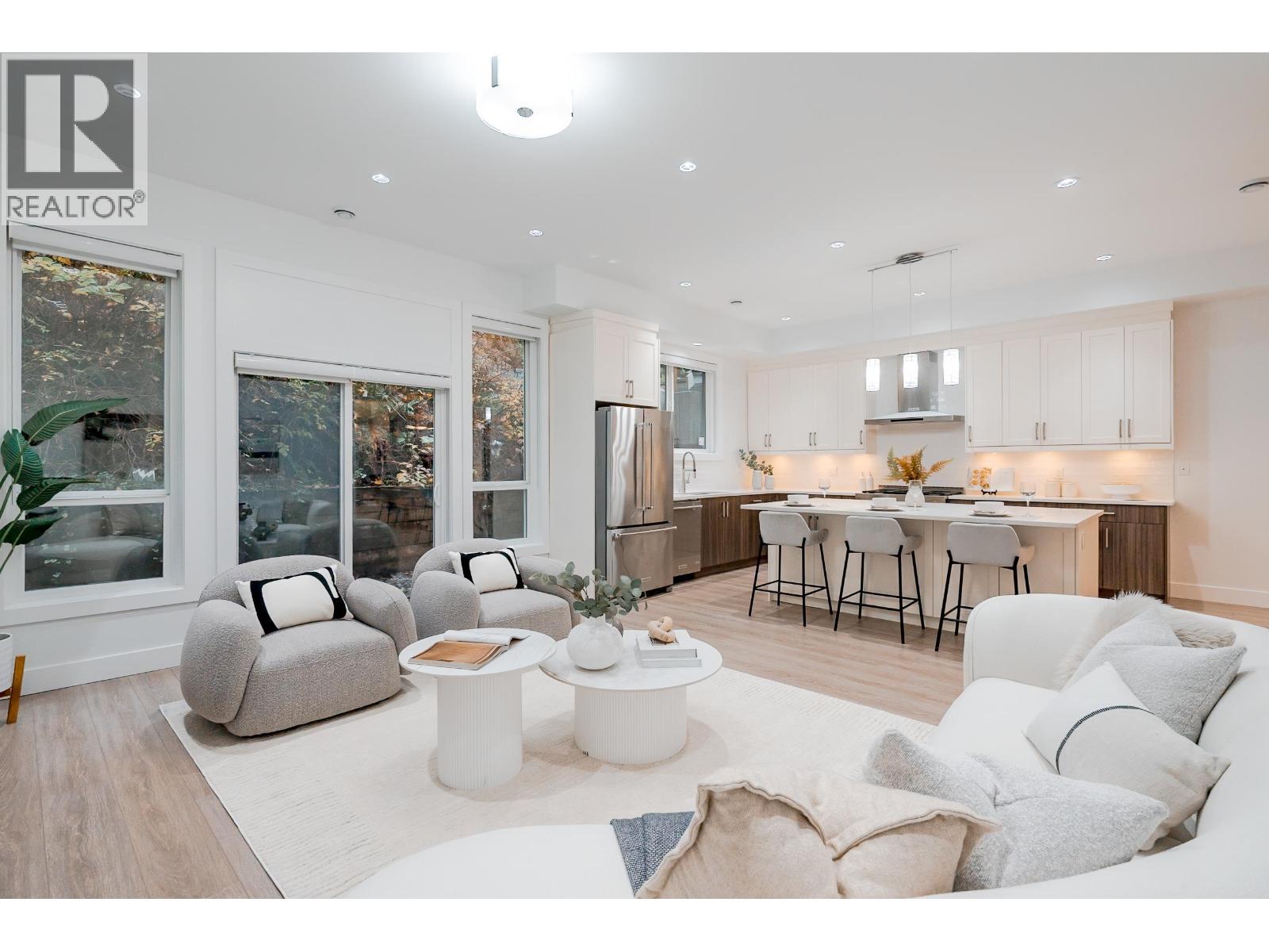 69 3295 SUNNYSIDE ROAD, Anmore