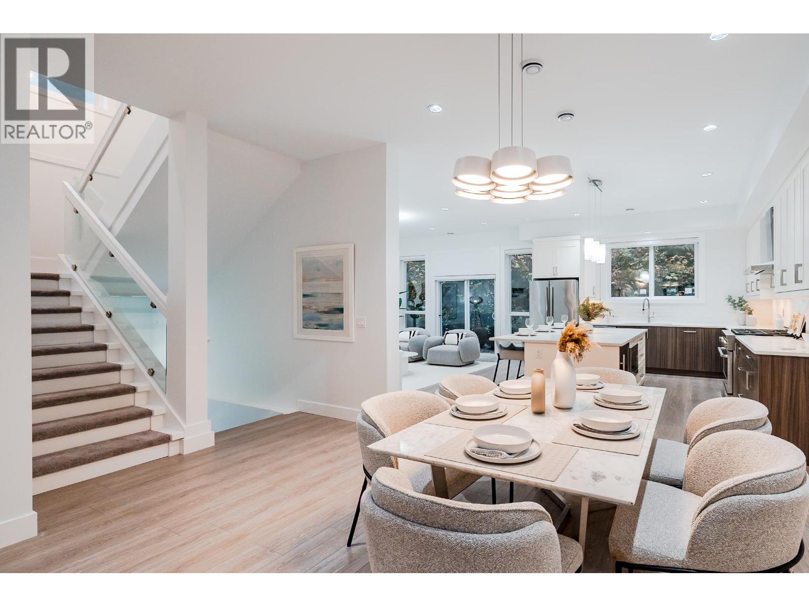 69 3295 SUNNYSIDE ROAD, Anmore