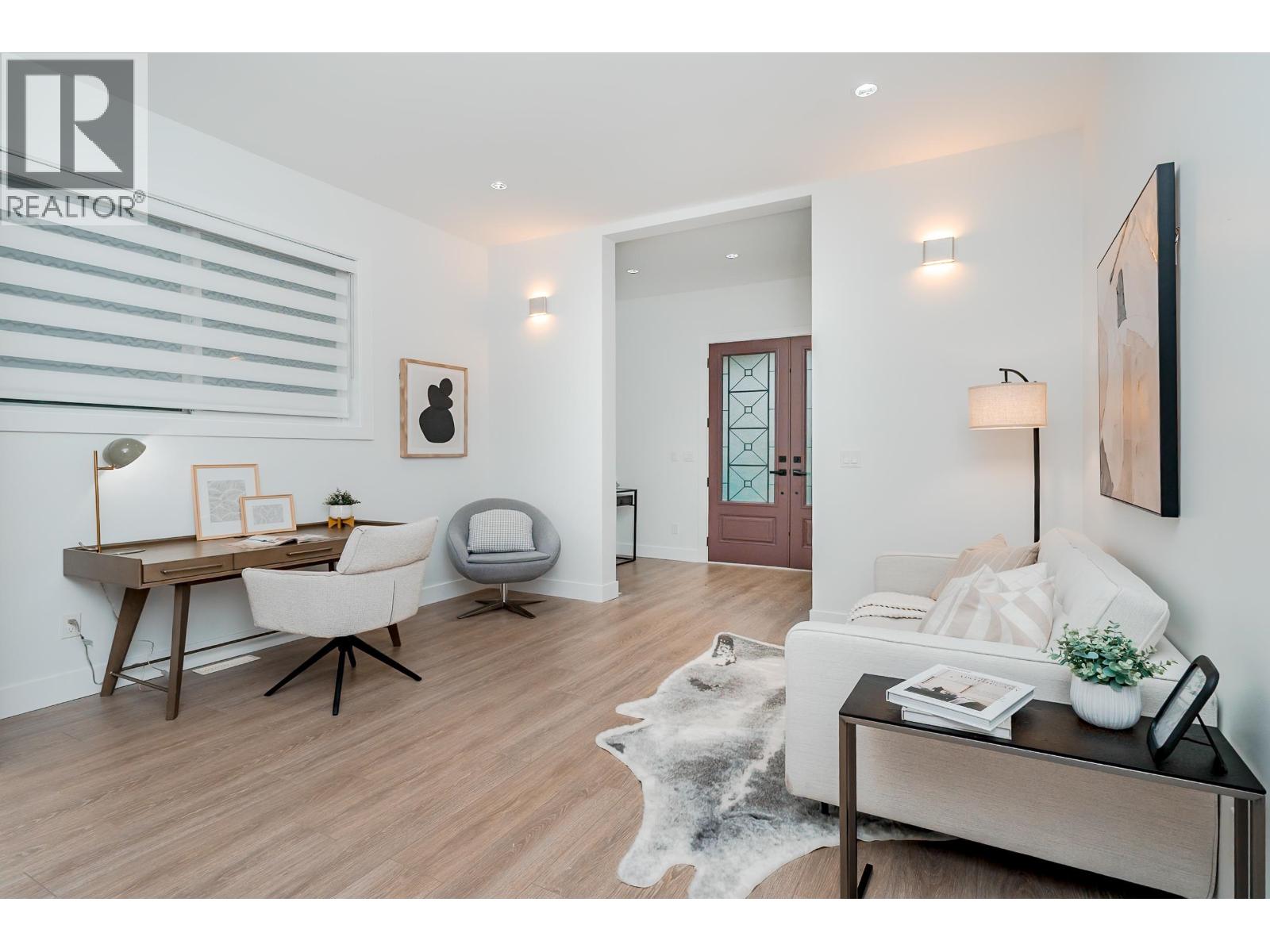 69 3295 SUNNYSIDE ROAD, Anmore