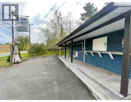 7581 Island Hwy S, Fanny Bay, BC V0R1W0 Photo 36