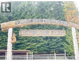 7581 Island Hwy S, Fanny Bay, BC V0R1W0 Photo 39