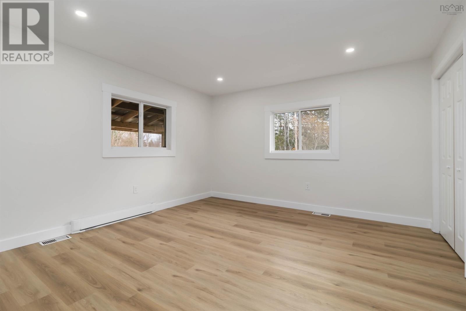 Property 16 of 21 of 27 Countway Road