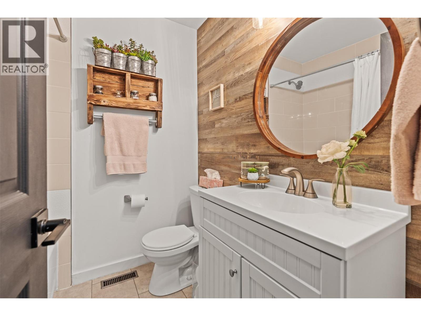  4311 15TH Avenue, Vernon