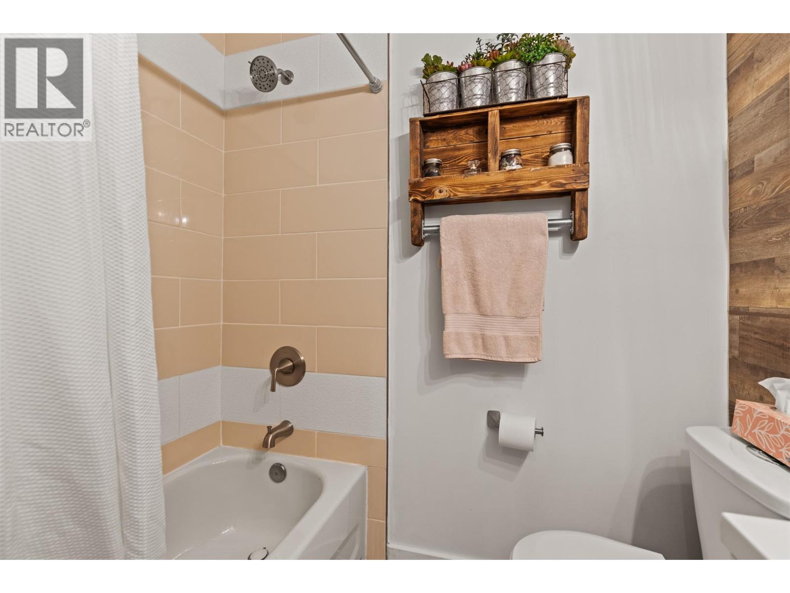  4311 15TH Avenue, Vernon