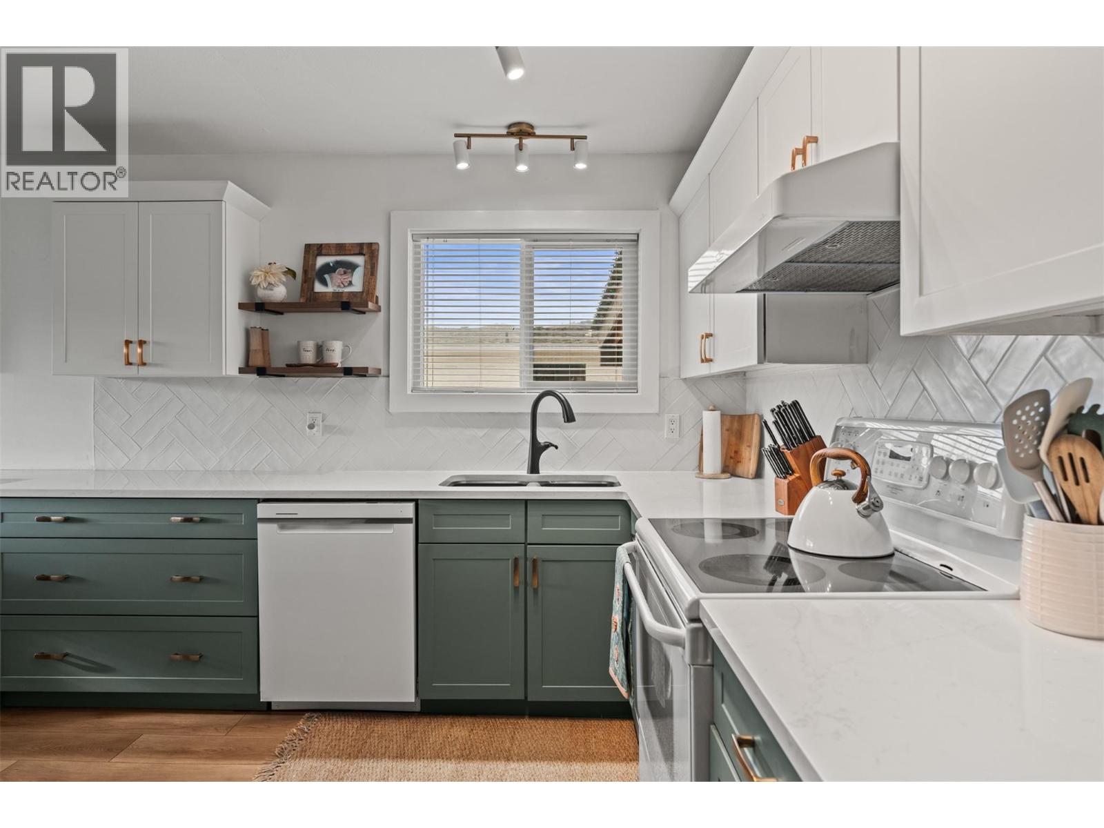  4311 15TH Avenue, Vernon