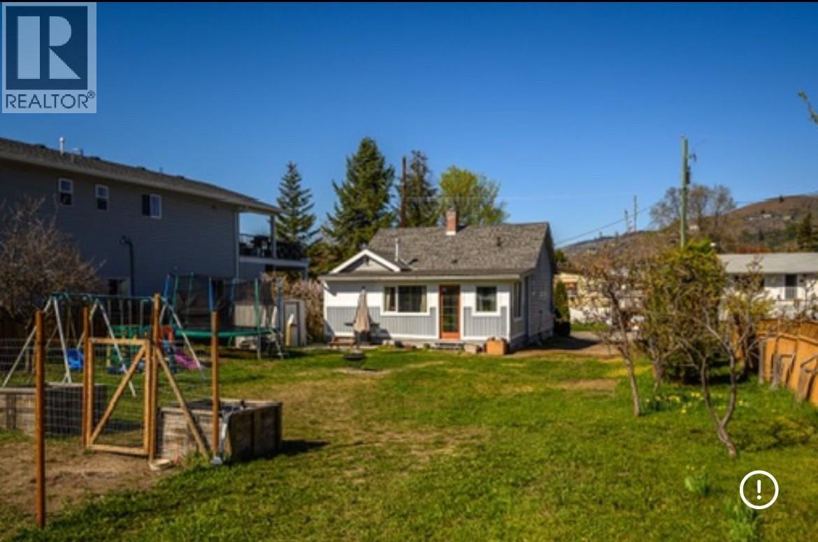  4005 24 Street, Vernon