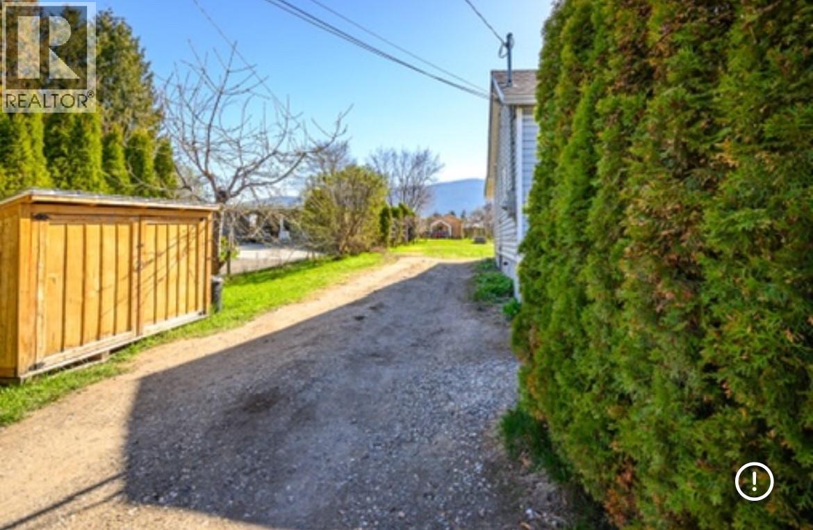  4005 24 Street, Vernon