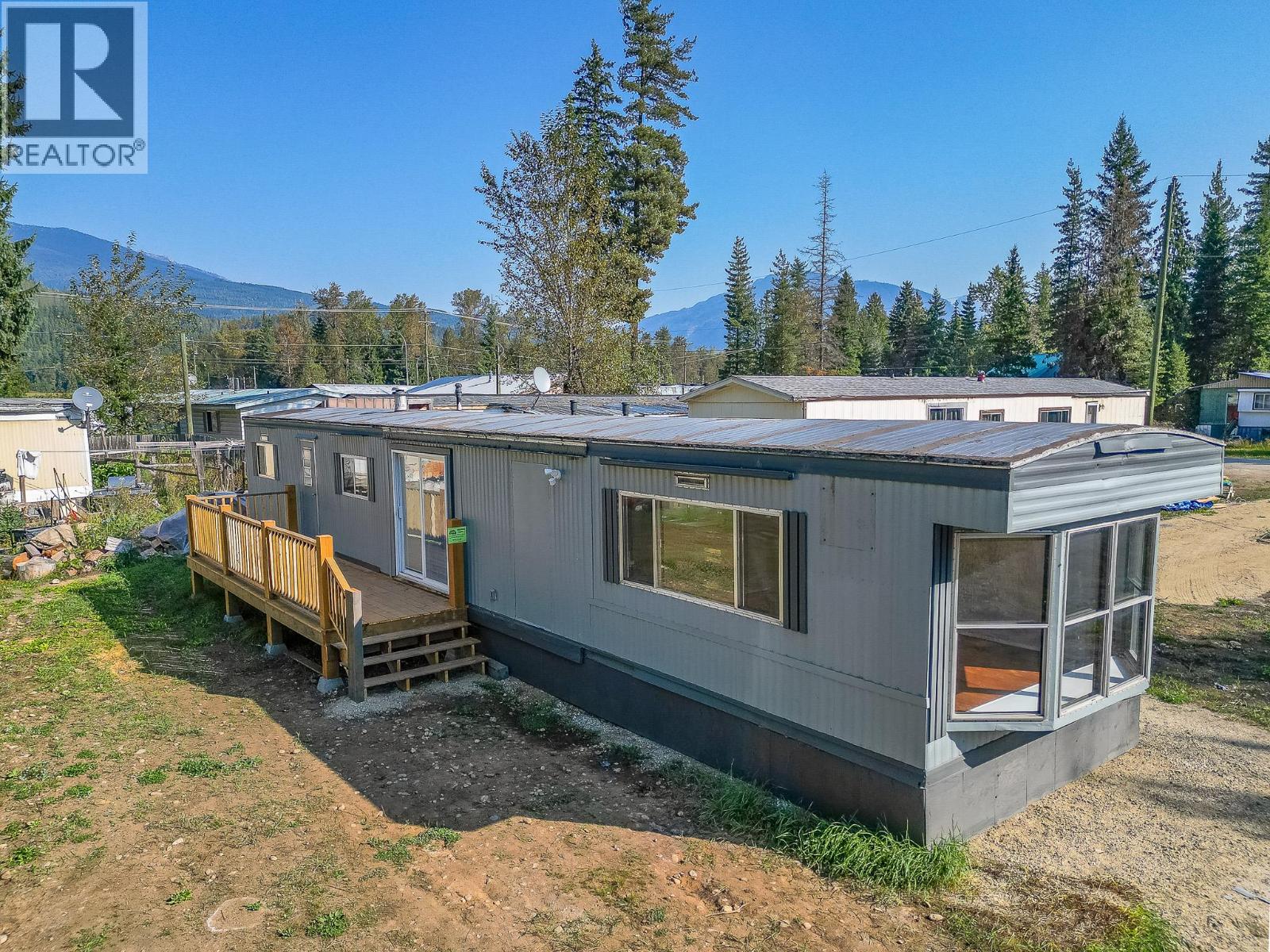 33 4441 Delaney Road, Malakwa