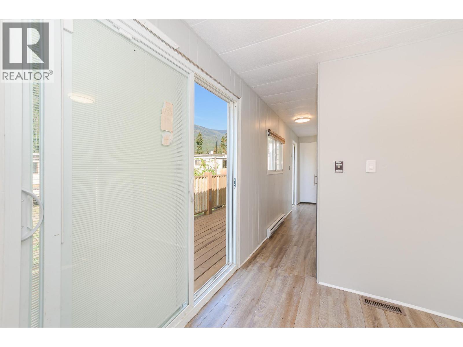 33 4441 Delaney Road, Malakwa