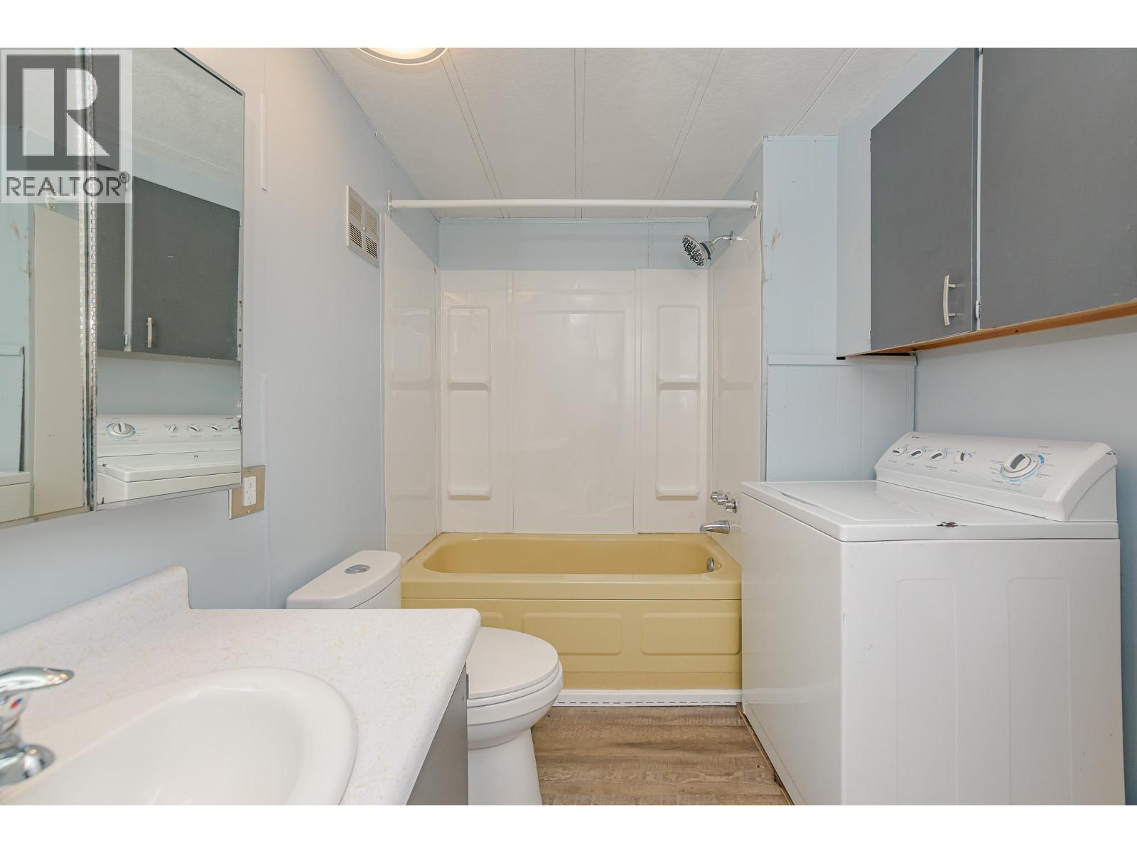 33 4441 Delaney Road, Malakwa