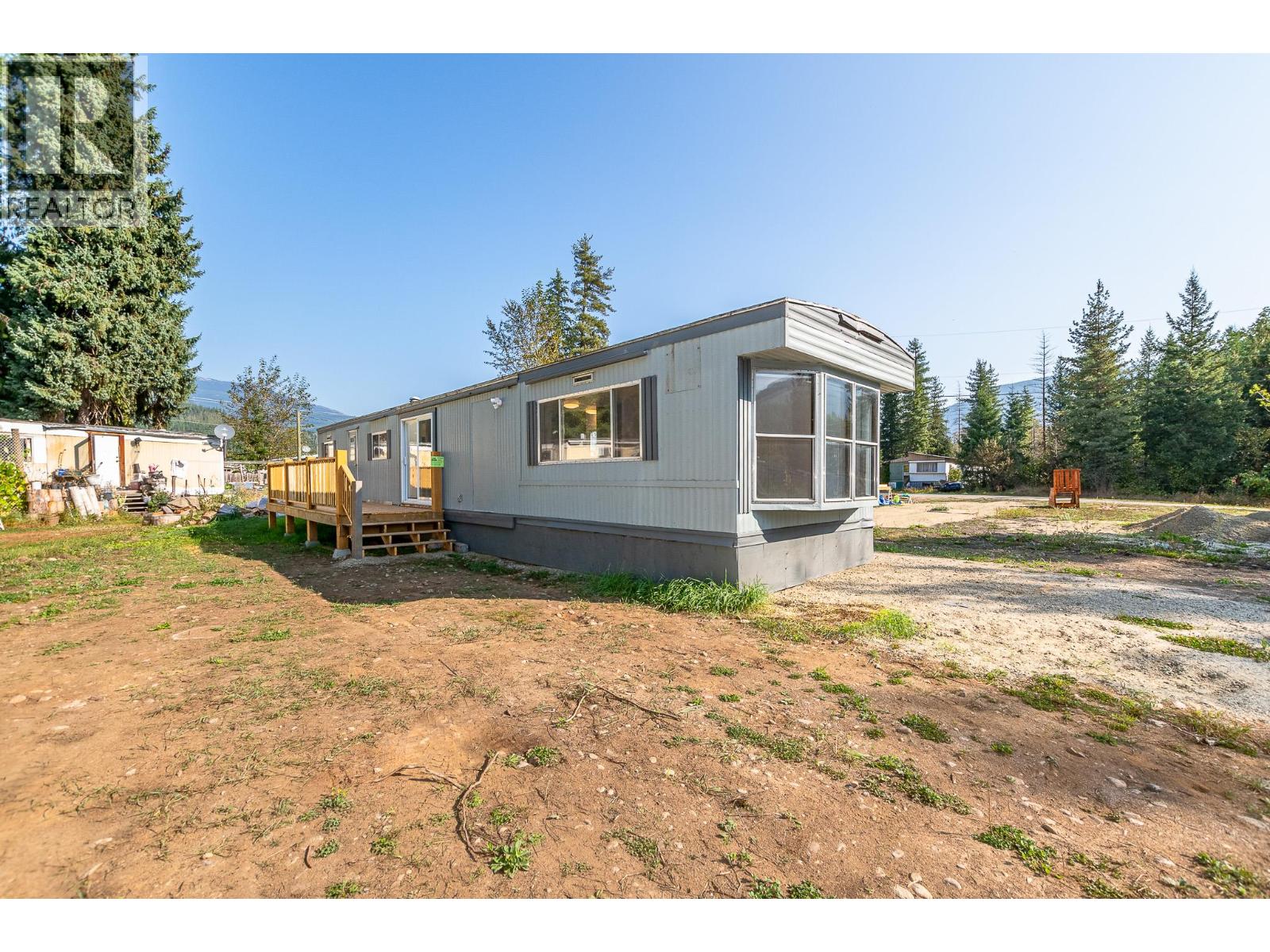 33 4441 Delaney Road, Malakwa